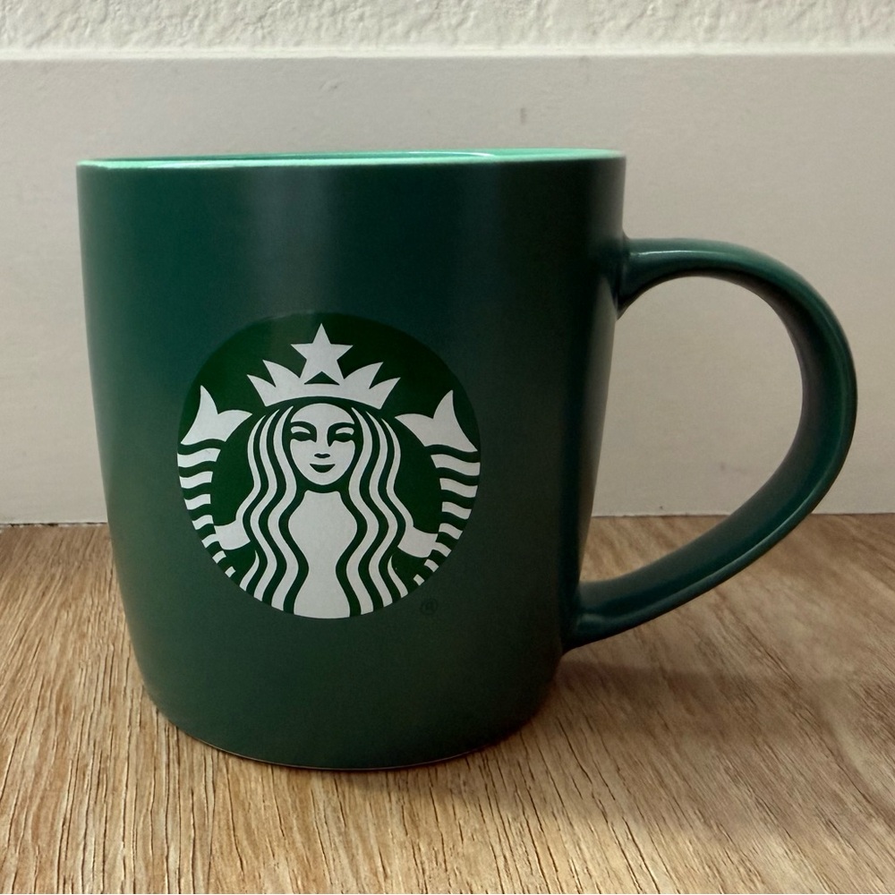 Starbucks Green Siren Logo Mug 11 oz Ceramic Coffee Cup 2024